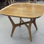 947 8099 COFFEE TABLE